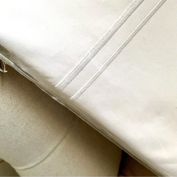 🩷 Frette At Home King duvet cover white EMBROIDERED percale stitch